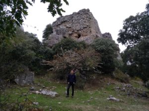 La restauración del castillo de Navagallega, pendiente de que se aclare su titularidad
