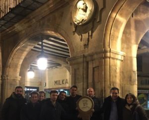 UPL y CCRL piden que el medallón de Franco sea sustituido por uno del rey Alfonso IX