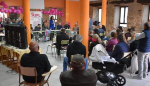 UPL llena la Panera de Linares de Riofrío para exponer su proyecto para el municipio
