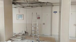 UPL pide explicaciones en las Cortes por las deficiencias del Centro de Salud de Garrido Norte tras el reciente derrumbe de parte de un techo