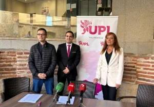 UPL pide en las Cortes una consulta popular en Salamanca, Zamora y León sobre la autonomía de la Región Leonesa