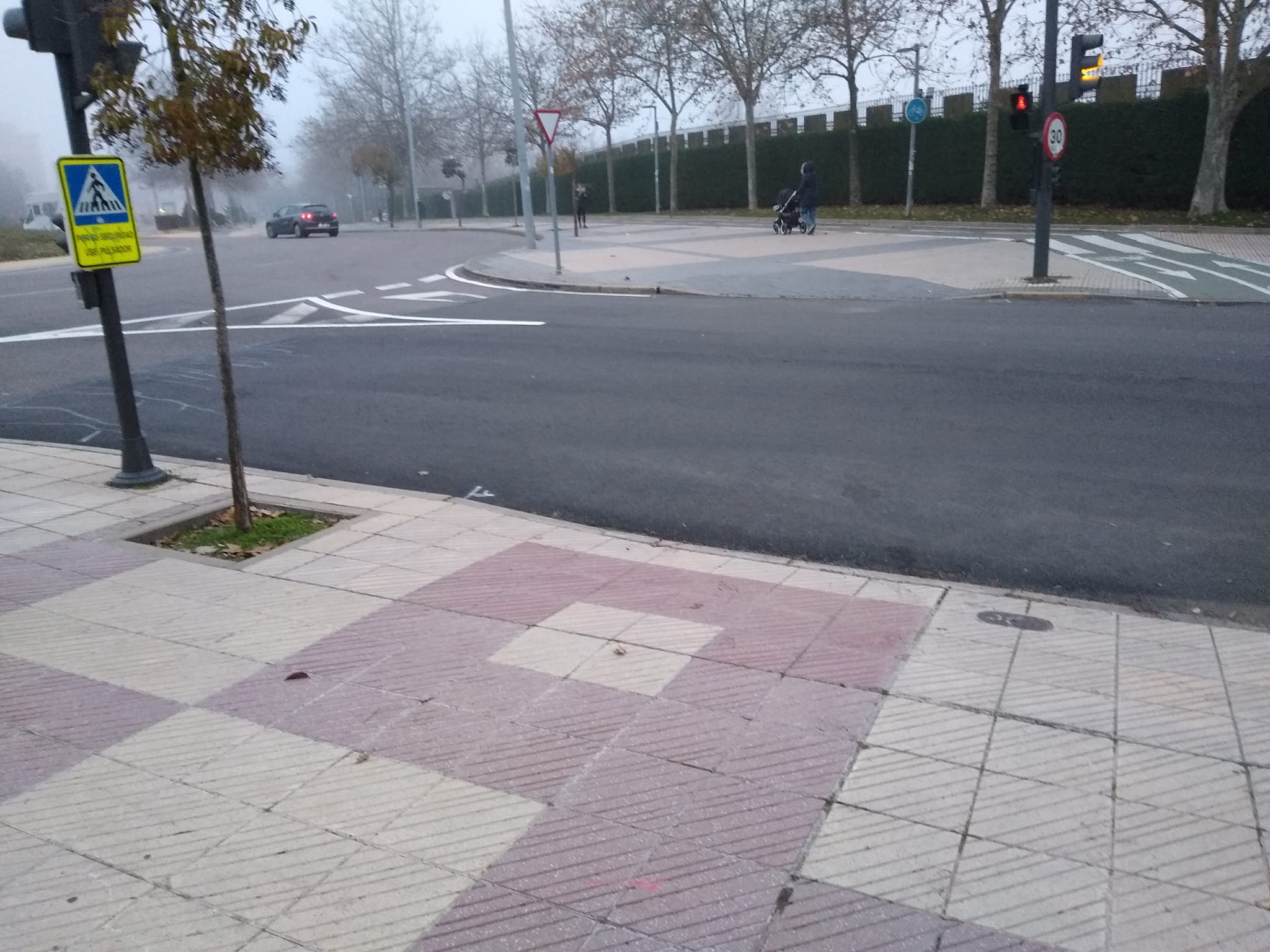 UPL reclama que se vuelvan a pintar los pasos de cebra en el Barrio Vidal de Salamanca, al haber concluido el reasfaltado hace dos meses